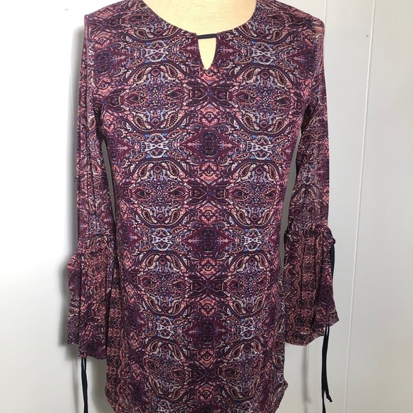 Womens long sleeve top, long body. Cleo. Size med. - Picture 2 of 8